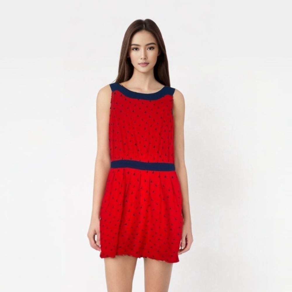Tommy Hilfiger Womens Fit & Flare Dress Size 10 Red Blue Sailboat Pleated Waist